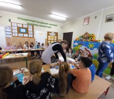 Spotkanie autorskie i warsztaty ilustratorskie z Elizą Piotrowską