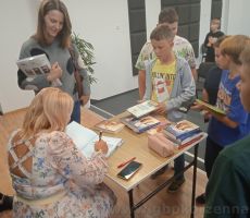 Spotkanie autorskie dla dzieci z Wiolettą Piasecką