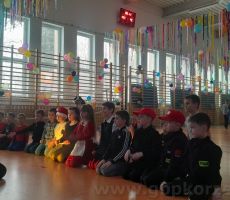 Zabawa andrzejkowa z biblioteką