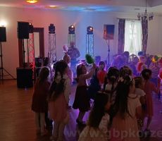 Zabawa andrzejkowa z biblioteką