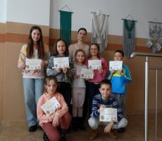 „Tropem przeszłości”